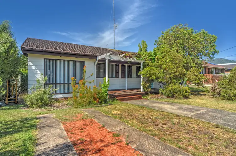 16 Lovegrove Street, Shoalhaven Heads NSW 2535