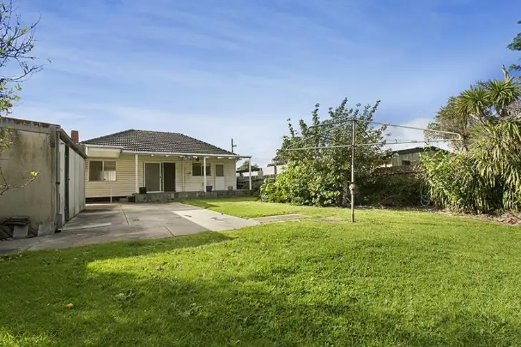 Sixth view of Homely house listing, 28 Eulinga Avenue, Aspendale VIC 3195