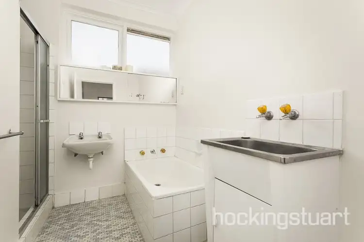 Fifth view of Homely apartment listing, 4/12 Edgar Street, Glen Iris VIC 3146