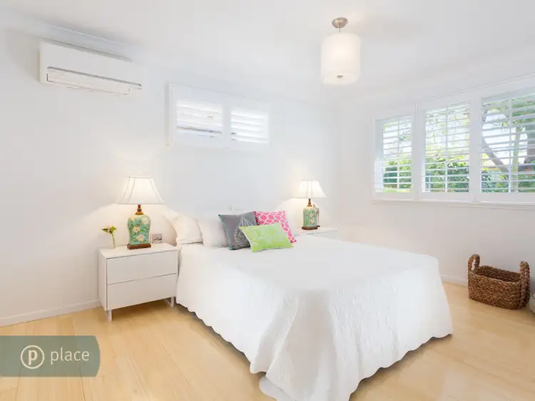 Fifth view of Homely house listing, 4 Jenee Street, Jindalee QLD 4074