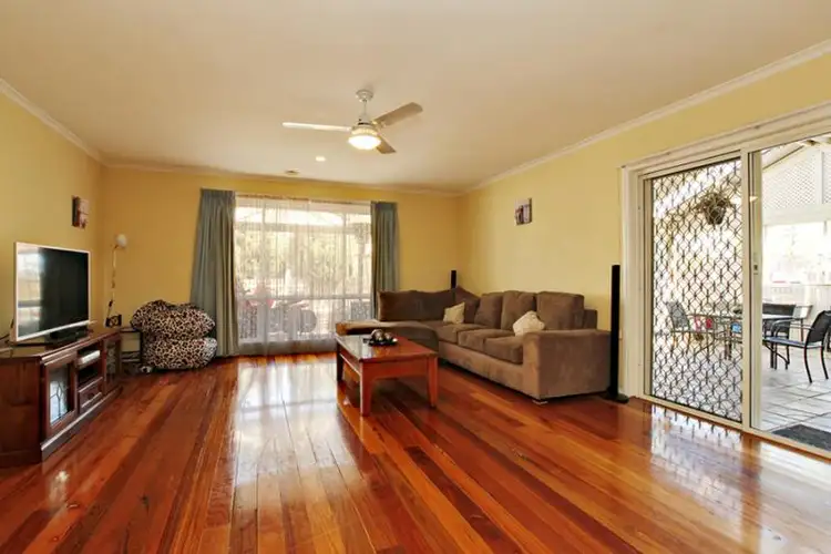 Second view of Homely house listing, 31 Wynarka Drive, Hoppers Crossing VIC 3029