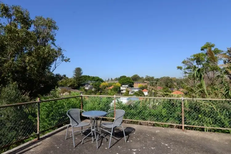 Fourth view of Homely apartment listing, 3/210 Oberon Street, Coogee NSW 2034