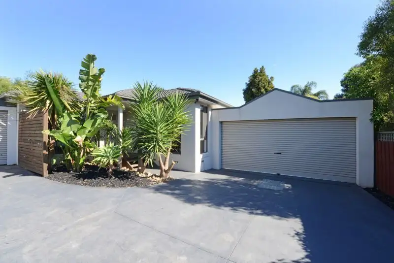 Main view of Homely unit listing, 2/280 Jones Road, Somerville VIC 3912