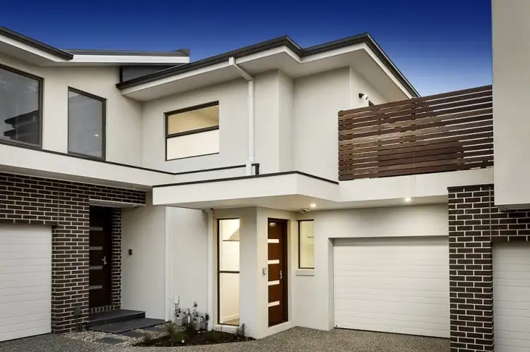 Main view of Homely unit listing, 2/100 Manningham Road, Bulleen VIC 3105