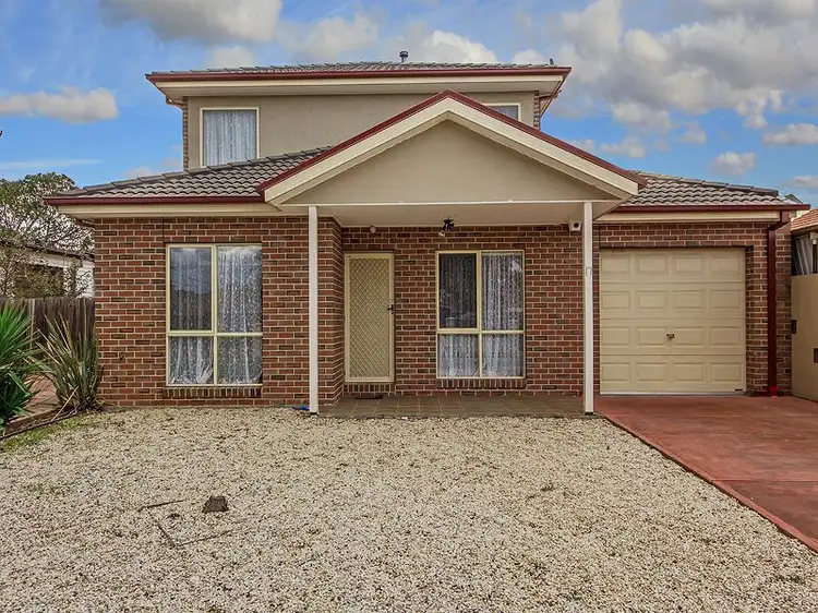 1/17 Avondale Avenue, St Albans VIC 3021