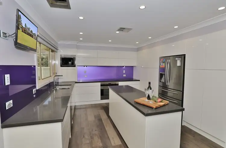 Sixth view of Homely house listing, 9 Kookaburra Close, Weston NSW 2326