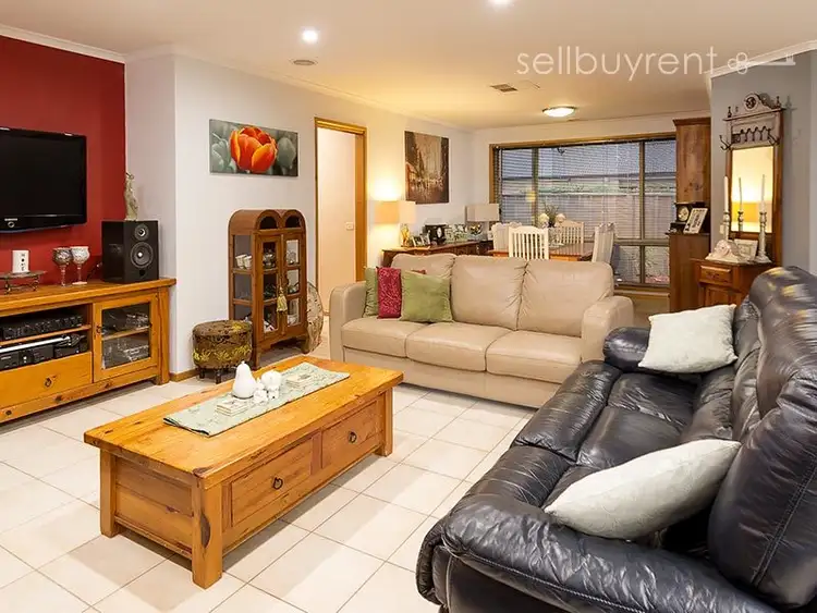 Sixth view of Homely house listing, 6 SHARP COURT, Wodonga VIC 3690