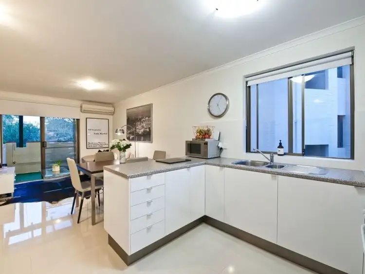 Fourth view of Homely unit listing, 10/7 Leane Street, South Perth WA 6151