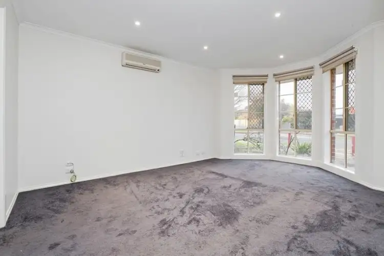 Seventh view of Homely house listing, 4 Grevillea Crescent, Hoppers Crossing VIC 3029