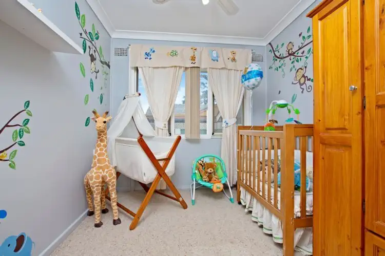 Seventh view of Homely house listing, 4 Duckenfield Avenue, Woodberry NSW 2322