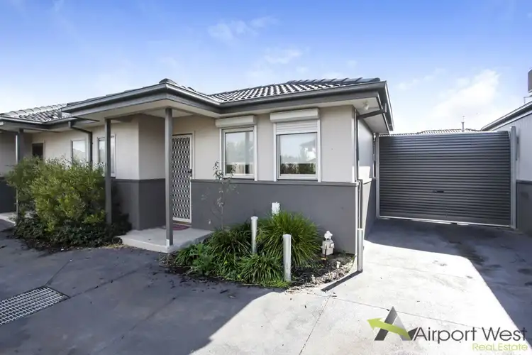 3/115 McNamara Avenue, Airport West VIC 3042