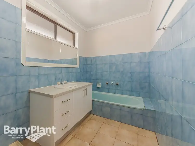 Fifth view of Homely house listing, 1 Batten St, St Albans VIC 3021