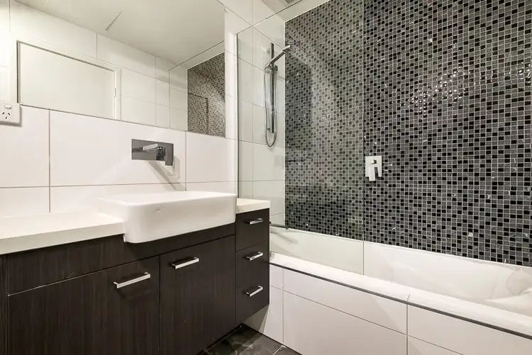 Fifth view of Homely apartment listing, 207/254 Bell Street, Heidelberg Heights VIC 3081