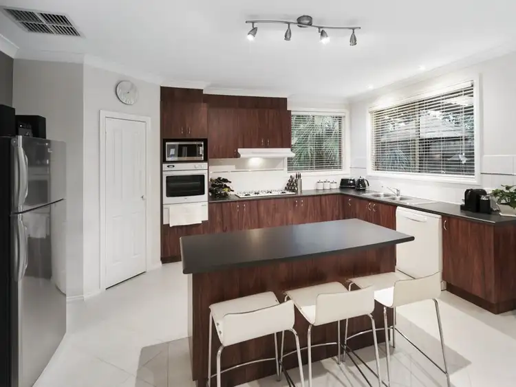 Fourth view of Homely house listing, 21 Cootamundra Court, Werribee VIC 3030