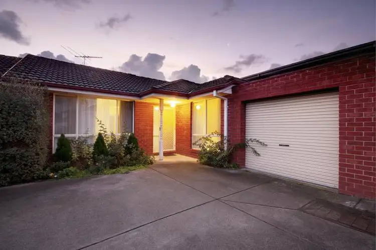 Main view of Homely unit listing, 2/15 Potter Street, Dandenong VIC 3175