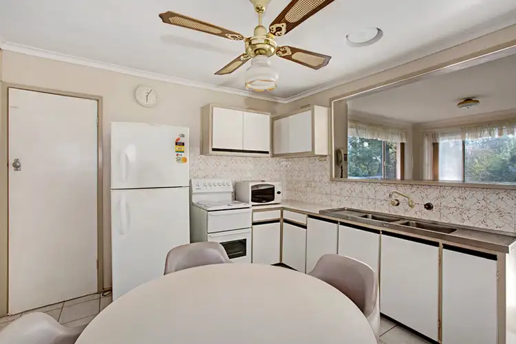 Fourth view of Homely house listing, 4 Carl Court, Ringwood VIC 3134