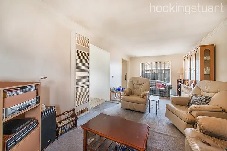 Third view of Homely unit listing, 2/1 Bemersyde Drive, Berwick VIC 3806