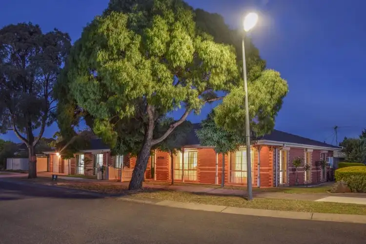 6 Kerri Court, Sunbury VIC 3429