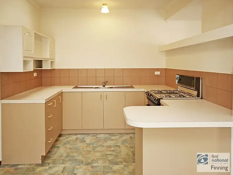Fifth view of Homely unit listing, 2/28 Duff Street, Cranbourne VIC 3977