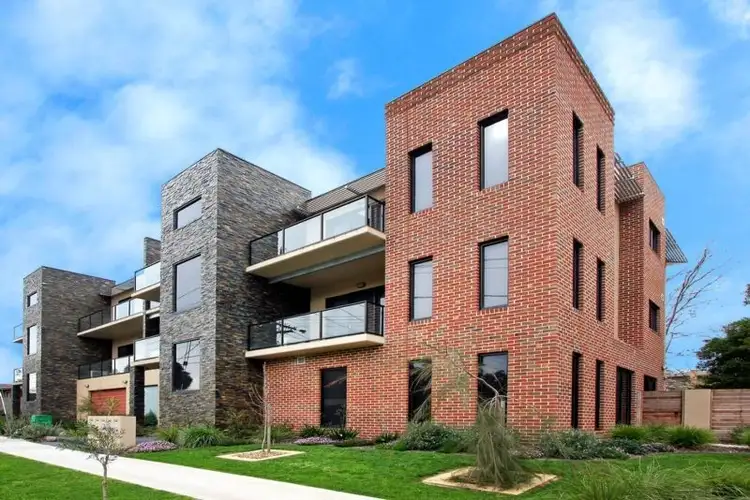 9/17a Nelson Street, Ringwood VIC 3134