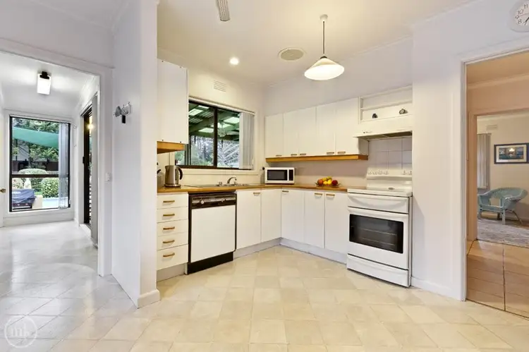 Fourth view of Homely house listing, 19 Greenmeyer Court, Greensborough VIC 3088