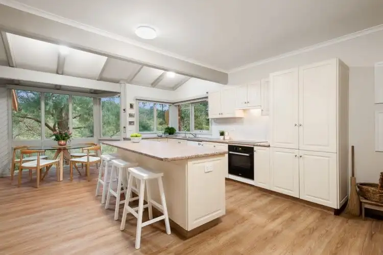 Sixth view of Homely house listing, 590 Mount Pleasant Road, Research VIC 3095