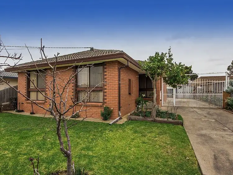 54 Kinterbury Drive, Kings Park VIC 3021