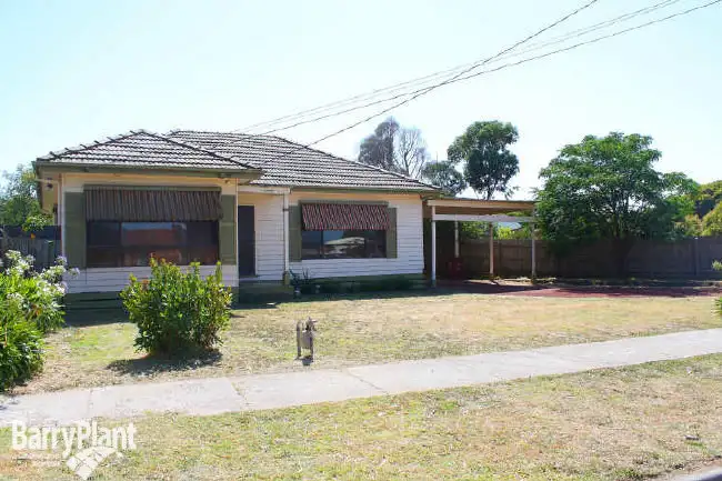 39 Pinewood Avenue, Dandenong North VIC 3175