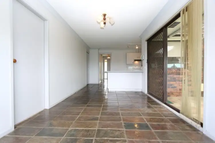 Seventh view of Homely house listing, 4 Piper Close, Rutherford NSW 2320