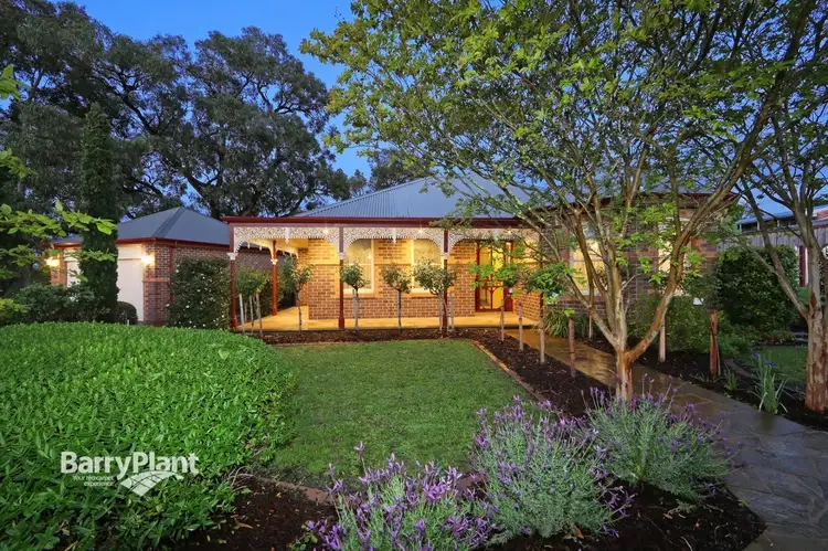 61 Major Crescent, Lysterfield VIC 3156