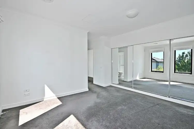 Fifth view of Homely house listing, 1 Kiora Court, Mulgrave VIC 3170