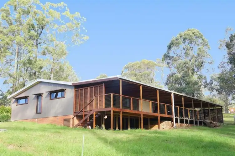 109 Hillview Drive West End, Yarravel NSW 2440