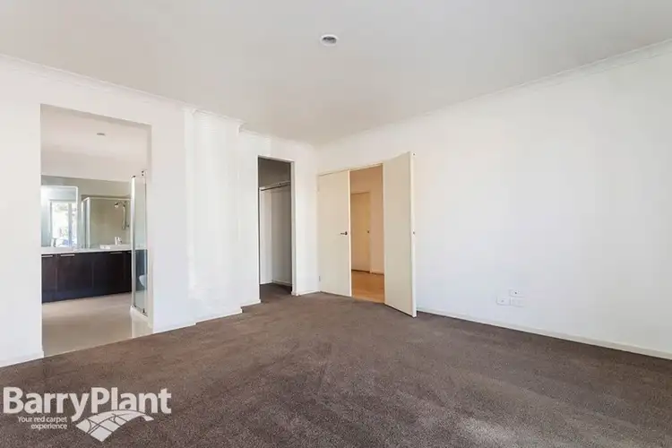 Seventh view of Homely house listing, 31 Middle Park Drive, Sanctuary Lakes VIC 3030