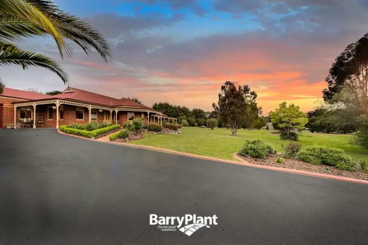 Second view of Homely house listing, 4 Greenhill Court, Bunyip VIC 3815