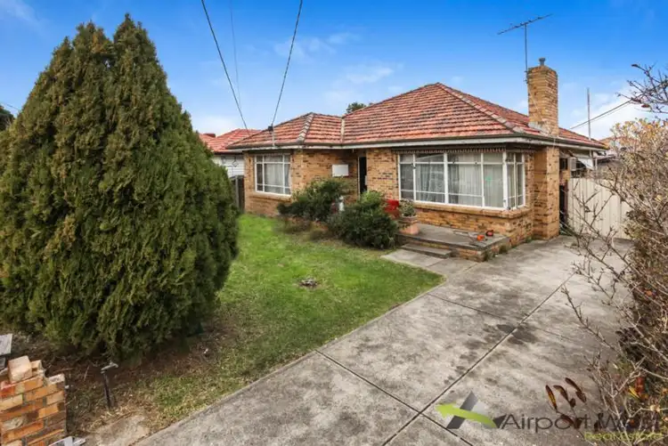 11 Altna Avenue, Airport West VIC 3042