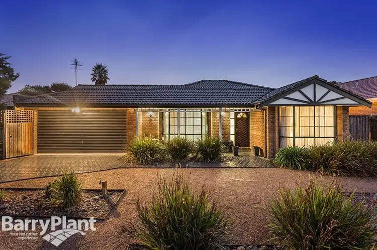 8 Mintaro Way, Seabrook VIC 3028