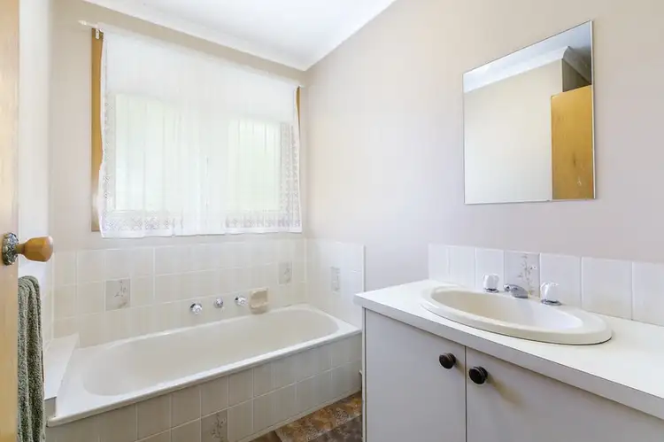 Sixth view of Homely unit listing, 1/405 Eyre Street, Buninyong VIC 3357