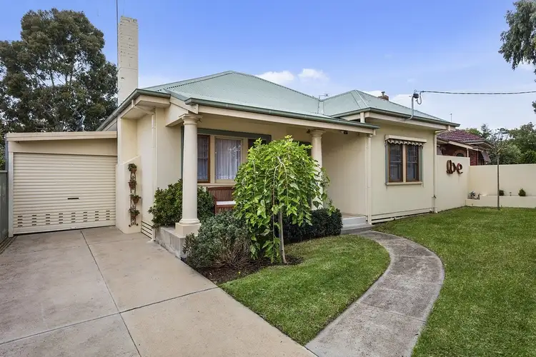 10 Patrick Street, Kennington VIC 3550