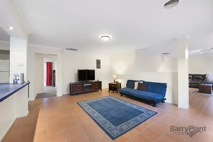 Fourth view of Homely house listing, 31 Scarlet Drive, Bundoora VIC 3083