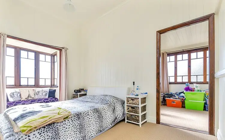 Fifth view of Homely house listing, 1/2/132 Grafton Street, Warwick QLD 4370