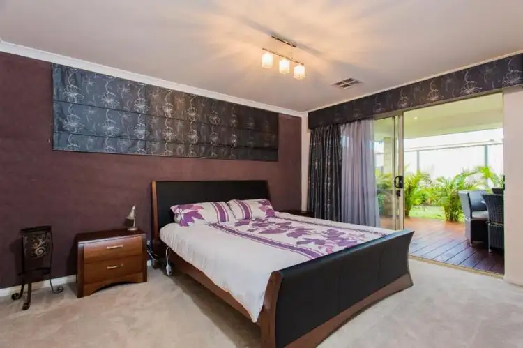 Seventh view of Homely house listing, 42 Belmore Bend, Aubin Grove WA 6164