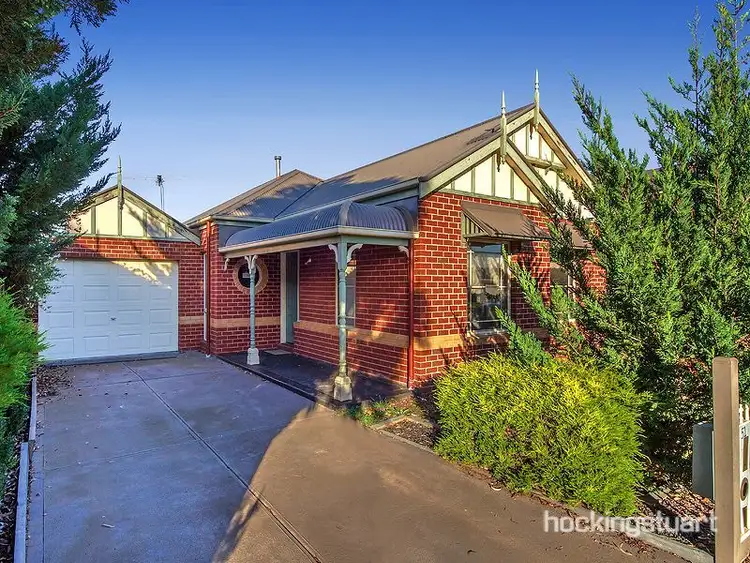 51 Dobell Crescent, Caroline Springs VIC 3023