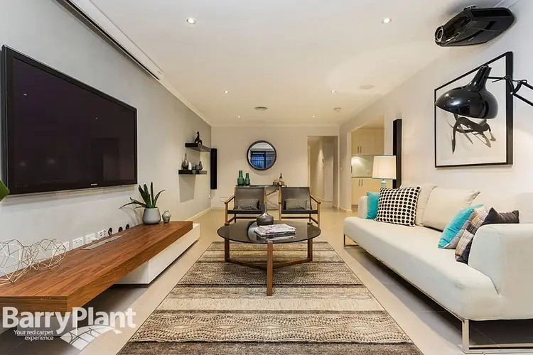 Second view of Homely house listing, 5 Ward Court, Altona Meadows VIC 3028