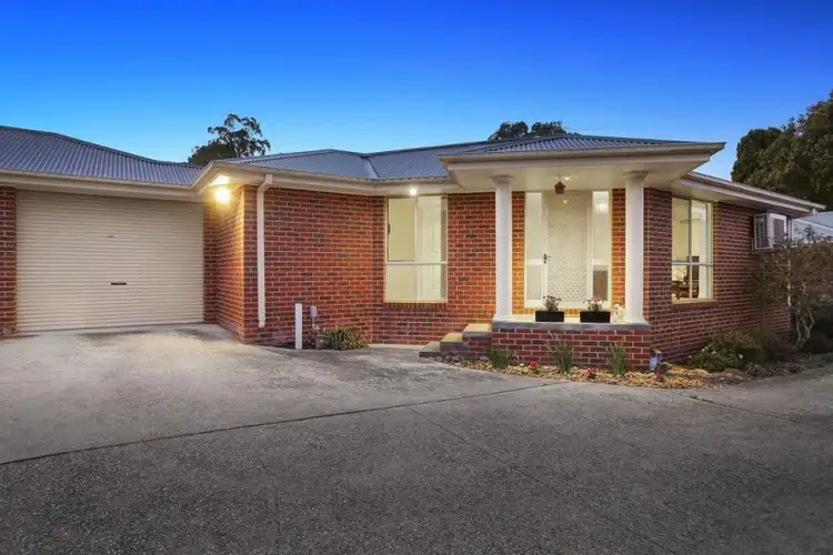 2/77 Exeter Road, Croydon North VIC 3136