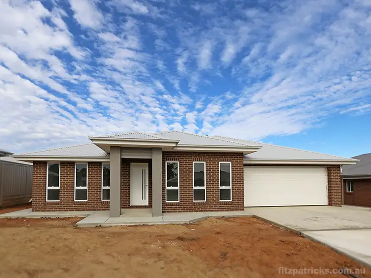 12 Charlton Street, Boorooma NSW 2650