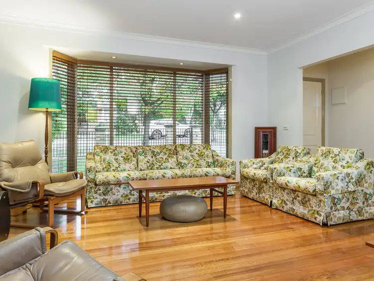 Second view of Homely unit listing, 1/11 Savige Avenue, Mount Waverley VIC 3149