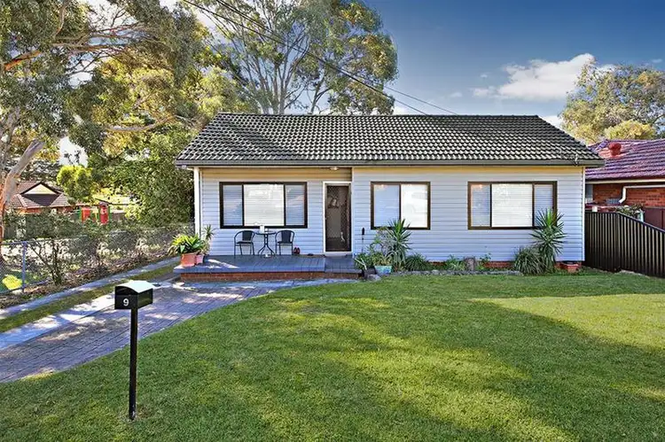9 Prince Street, Picnic Point NSW 2213