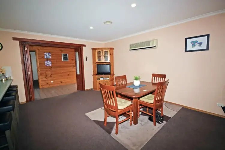 Fifth view of Homely house listing, 1 Bellara Court, Portland VIC 3305