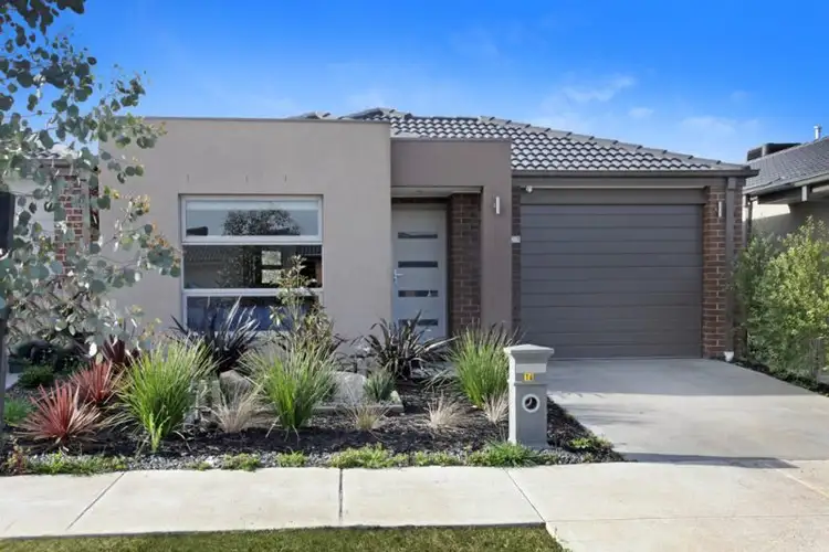 16 Howren Terrace, Greenvale VIC 3059