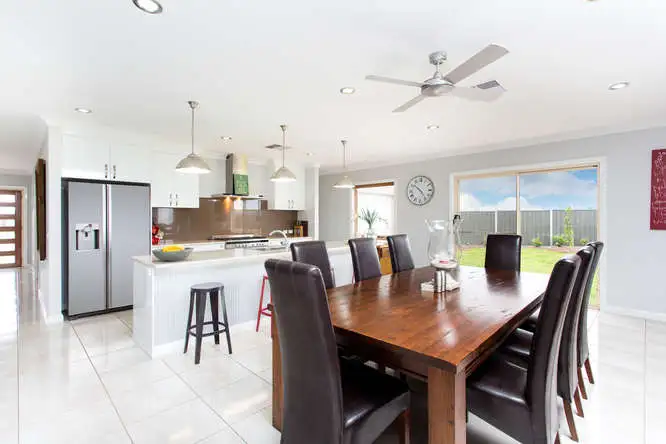 Third view of Homely house listing, 5 Begg Court, Red Cliffs VIC 3496